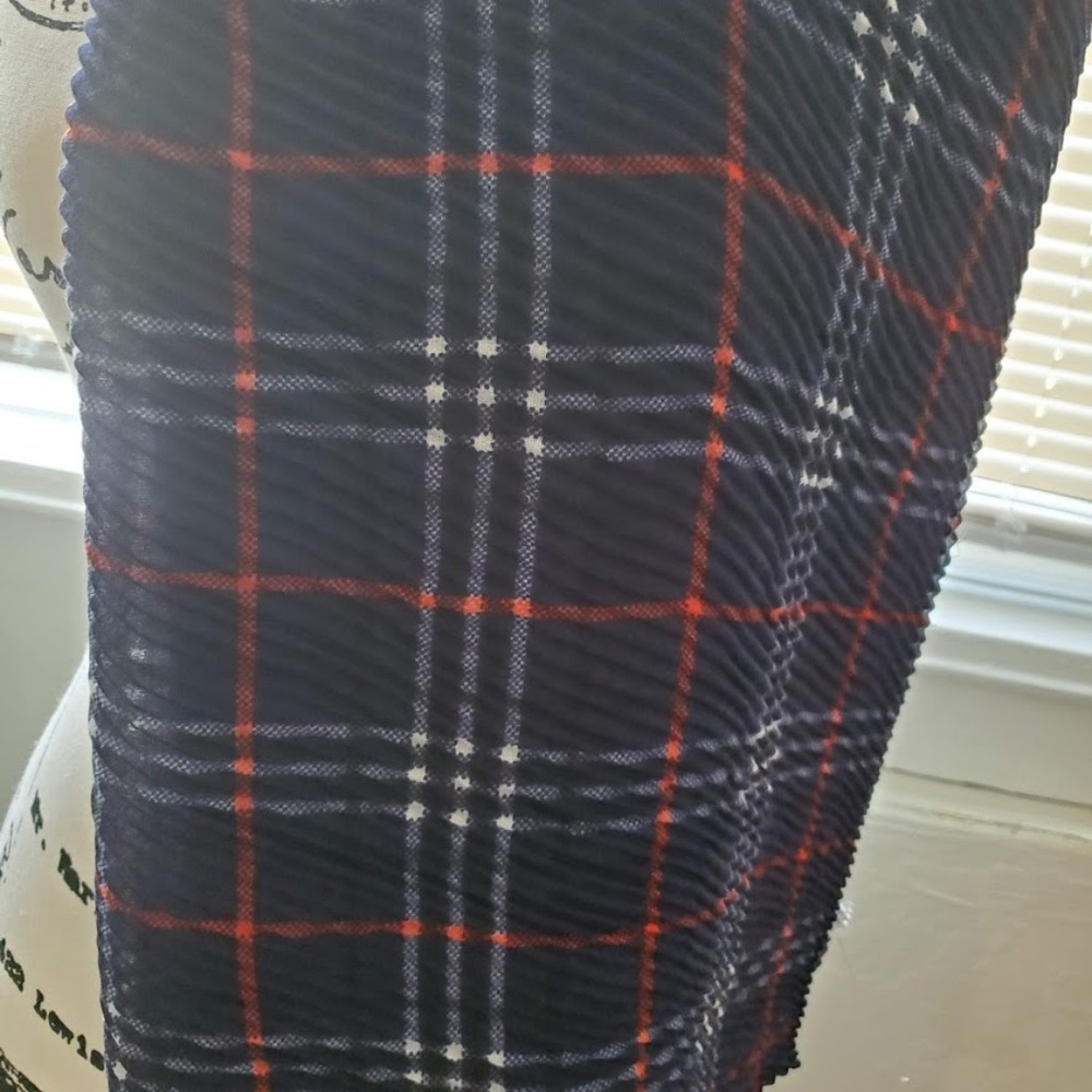 NWOT Fall Navy Blue Scarf - Picture 6 of 7